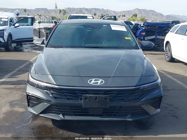 Hyundai ELANTRA Limited