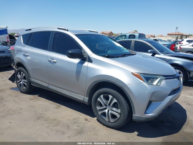 Salvage Toyota RAV4 Image