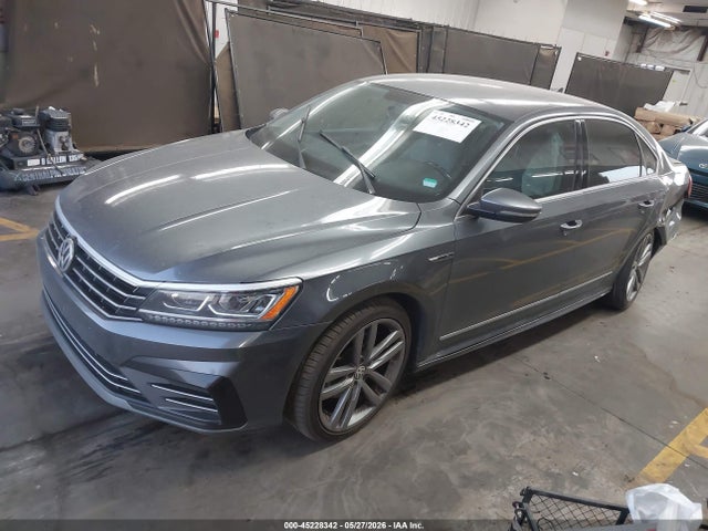 Volkswagen Passat 1.8t R-line