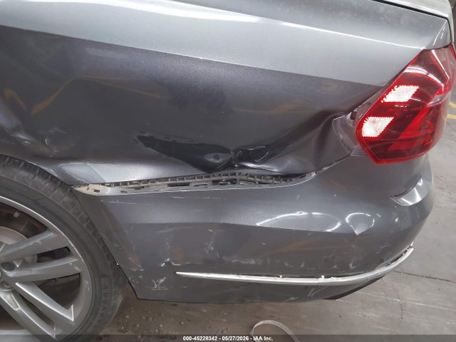 Volkswagen Passat 1.8t R-line
