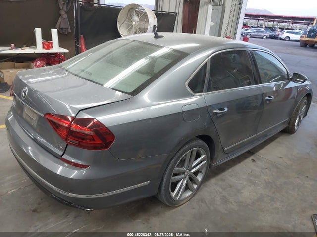 Volkswagen Passat 1.8t R-line