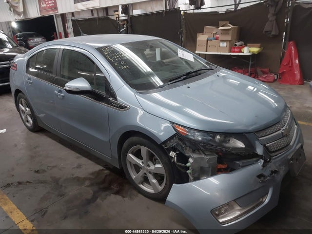Salvage Chevrolet Volt Image