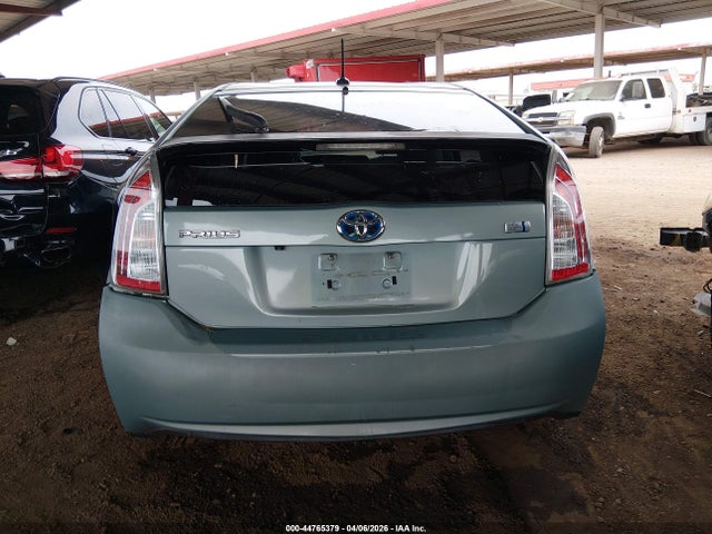Toyota Prius Three