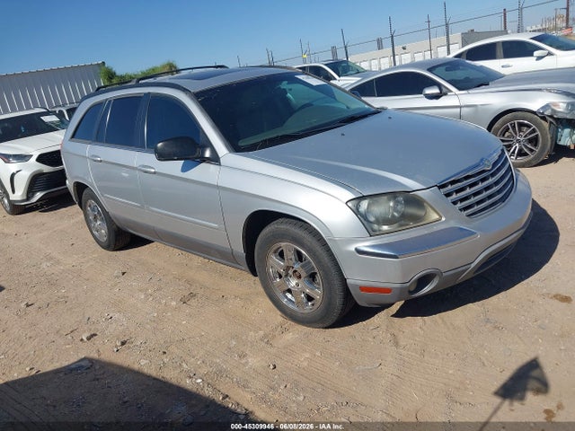 Salvage Chrysler Pacifica Image