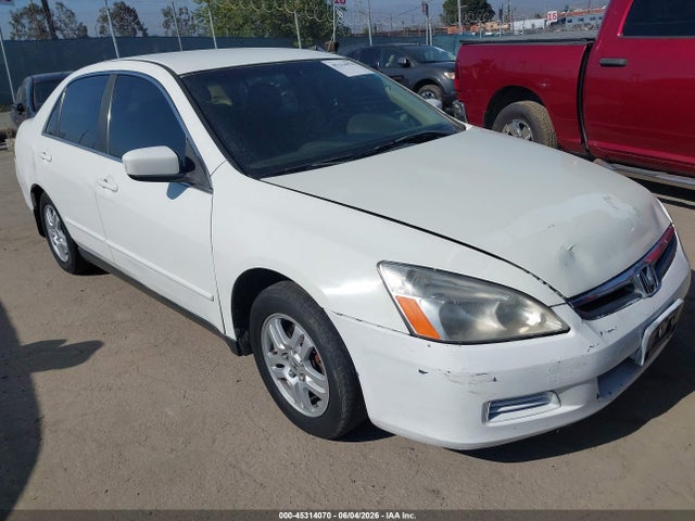 Salvage Honda Accord Image