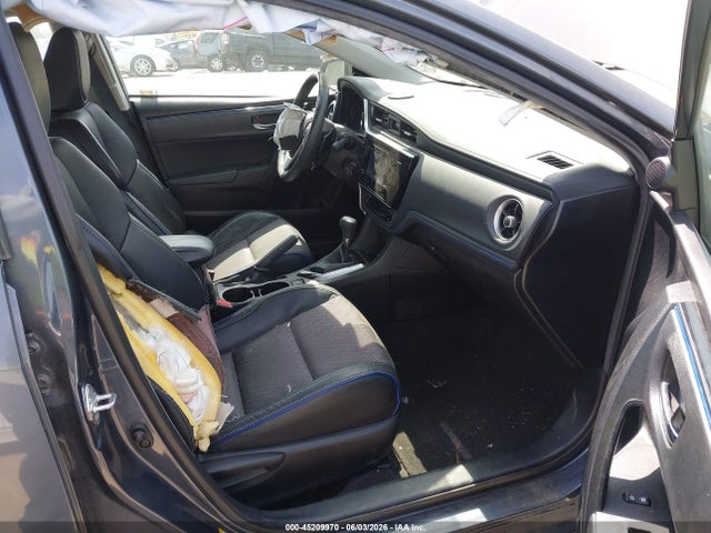 Toyota Corolla Se