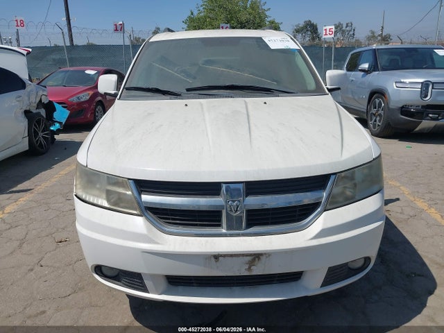 Dodge Journey Sxt