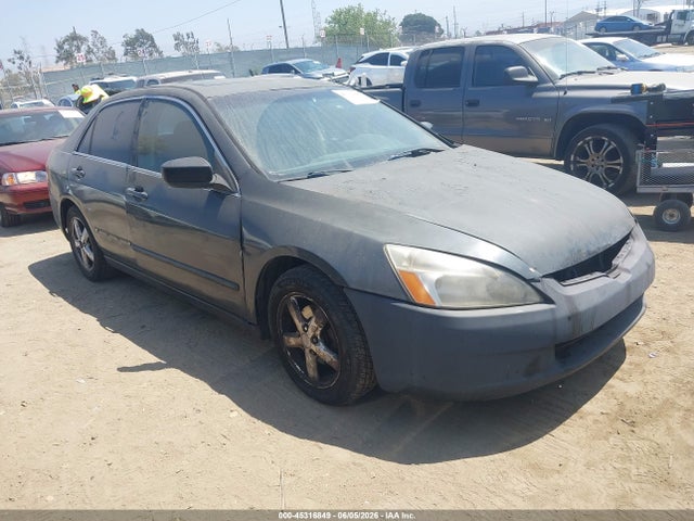 Salvage Honda Accord Image