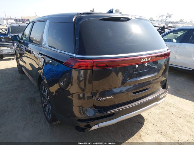 Kia Carnival Ex