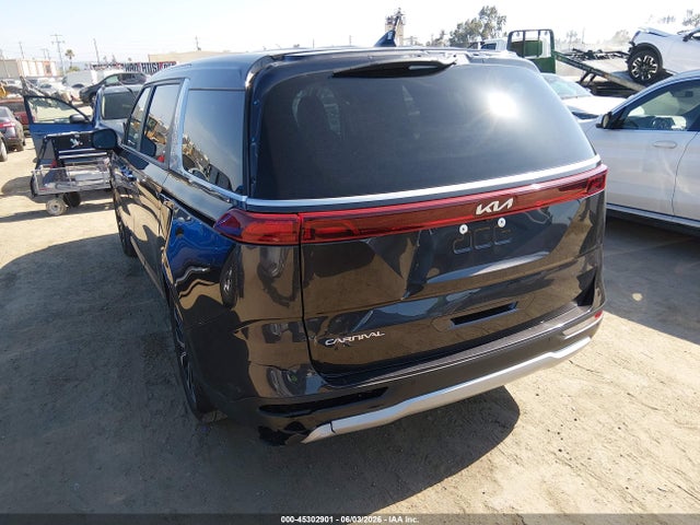 Kia Carnival Ex
