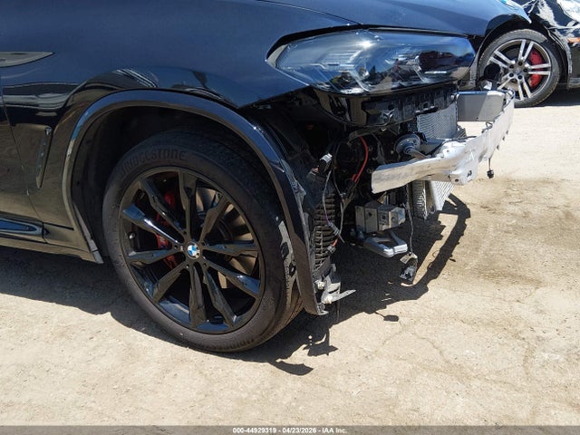 BMW X Series M40i