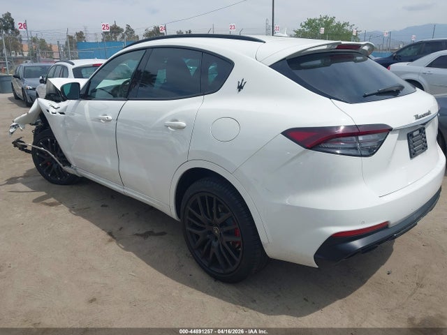 Maserati Levante Modena