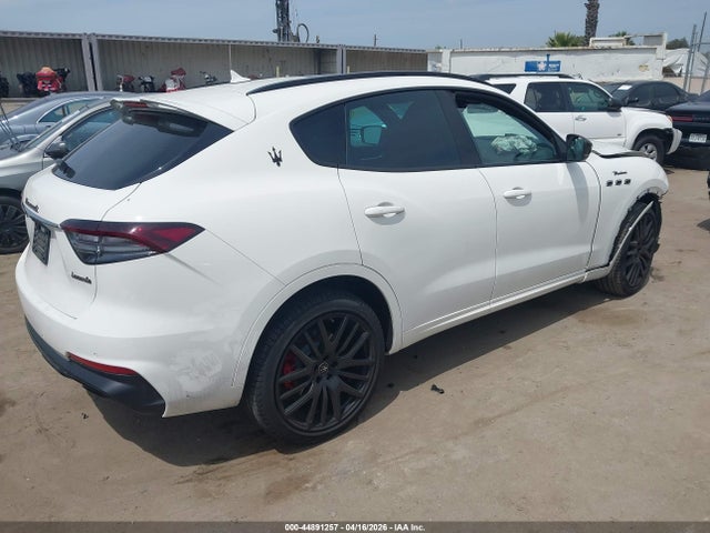 Maserati Levante Modena