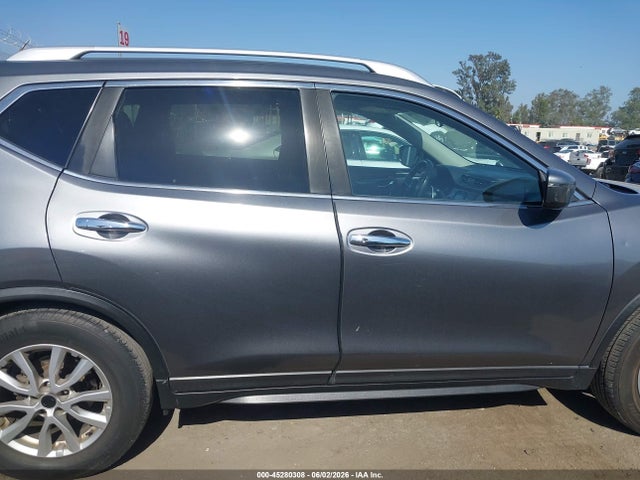 Nissan Rogue Sv