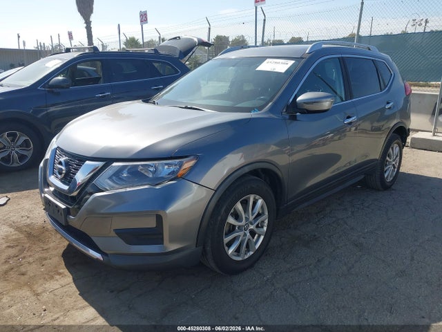 Nissan Rogue Sv