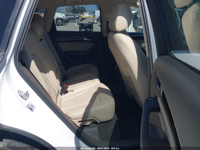 Audi Q5 2.0t Premium