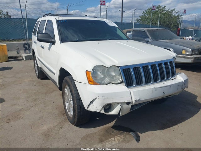 Salvage Jeep Grand Cherokee Image
