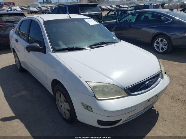 Salvage Ford Focus Image
