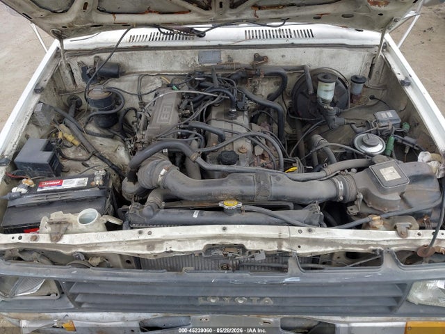 Toyota Pickup Cab Chassis Rn75