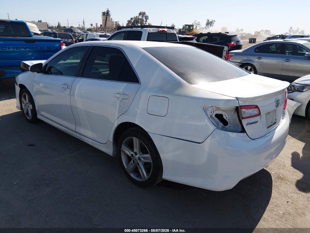 Toyota Camry Se