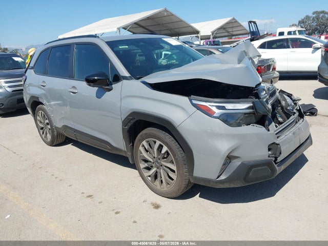 Salvage Subaru Forester Image