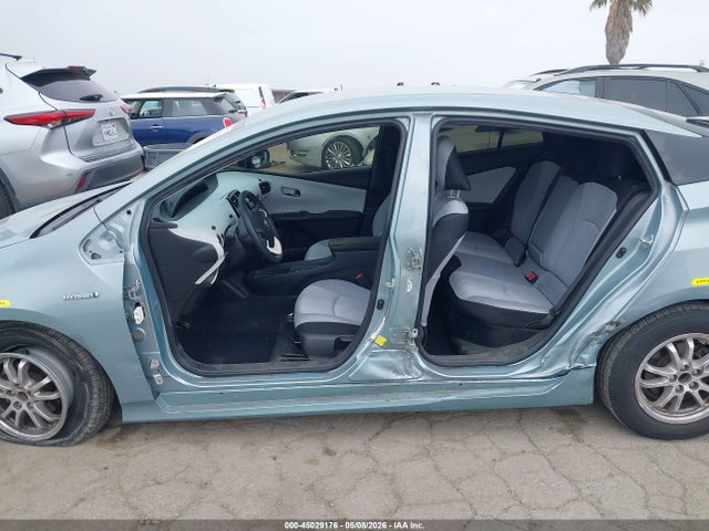 Toyota Prius Two