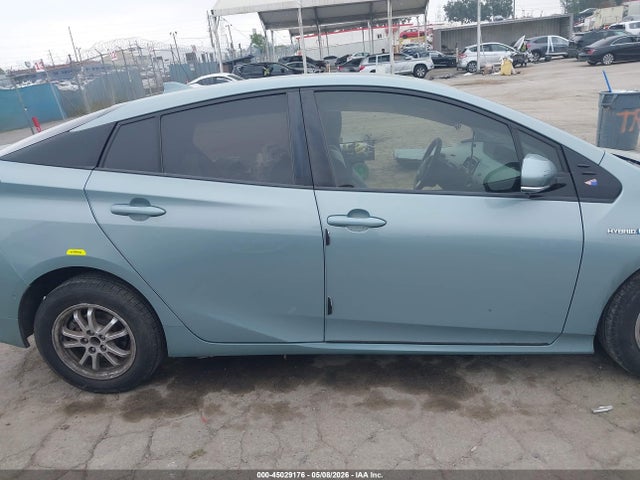 Toyota Prius Two