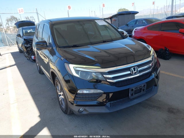 Salvage Honda Pilot Image