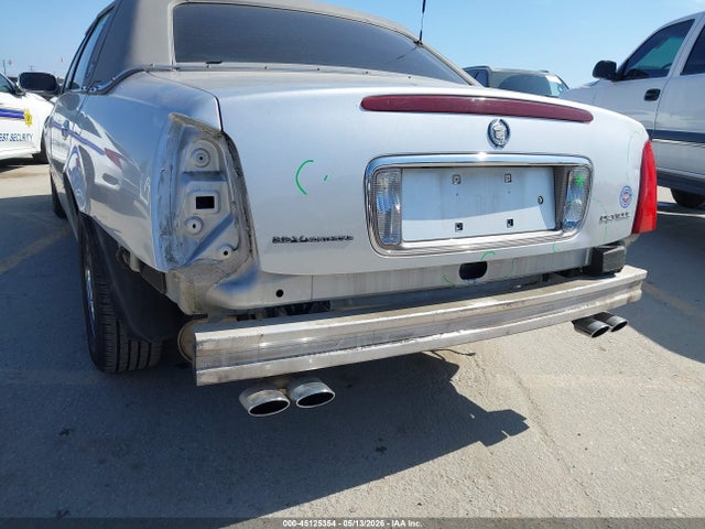 Cadillac DeVille Standard