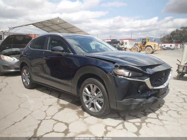 Salvage Mazda Cx Image