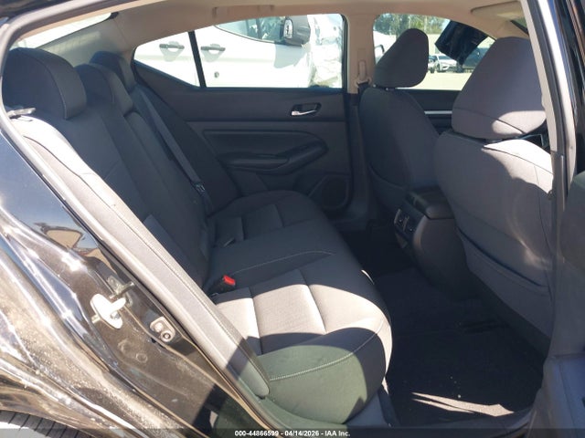 Nissan Altima 2.5 Sv