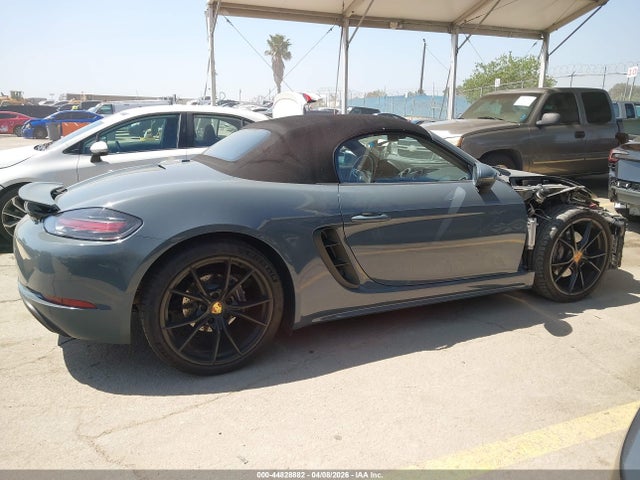 Porsche 718 Boxster