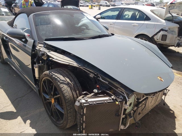 Porsche 718 Boxster