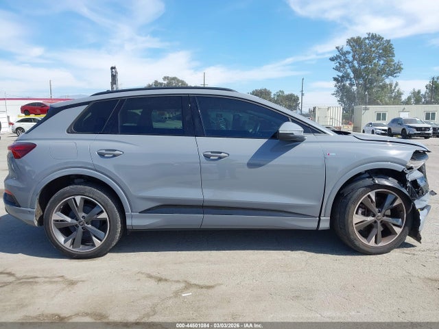 Audi Q4 Premium Plus 50 Quattro