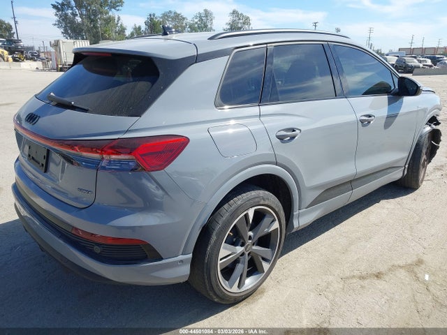 Audi Q4 Premium Plus 50 Quattro
