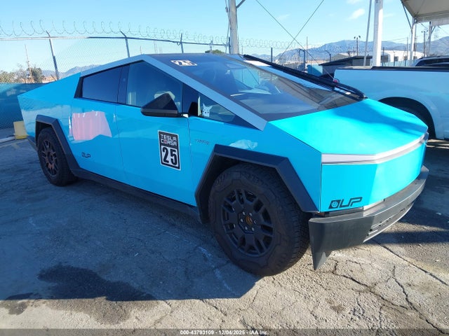 Salvage Tesla Cybertruck Image