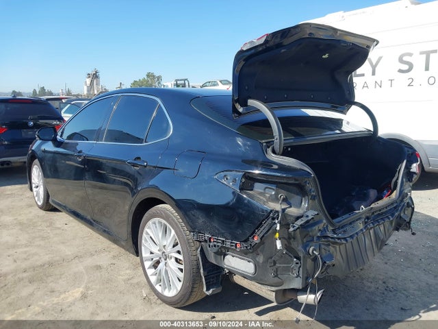 Toyota Camry Xle