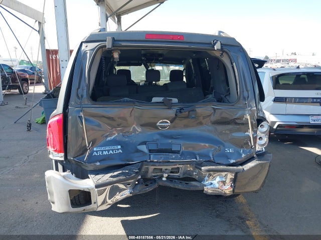 Nissan Pathfinder Se