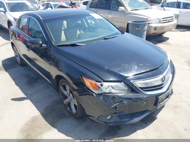 Salvage Acura ILX Image