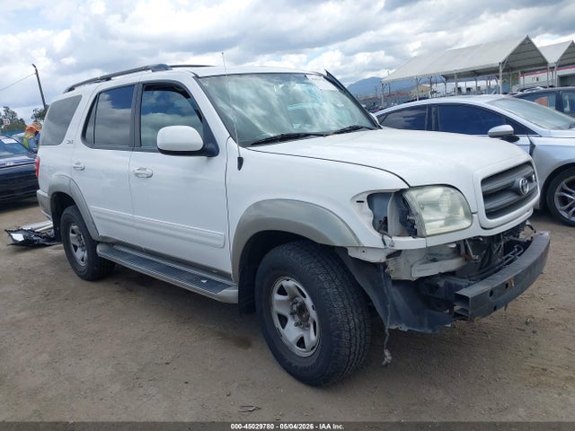 Salvage Toyota Sequoia Image