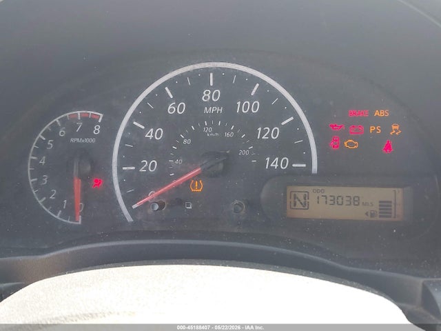 Nissan Versa 1.6 S+