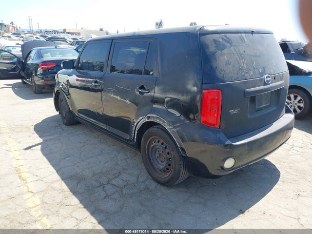 Scion xB