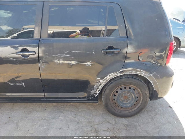 Scion xB