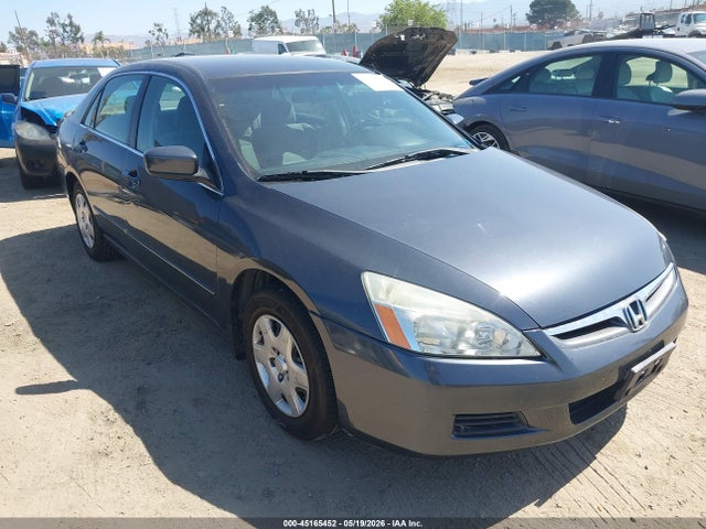 Salvage Honda Accord Image
