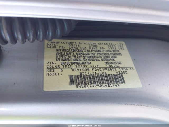 Nissan Versa 1.8s