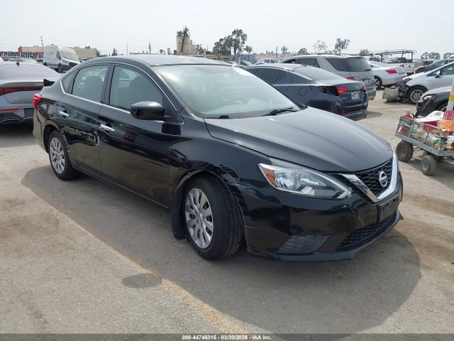 Salvage Nissan Sentra Image