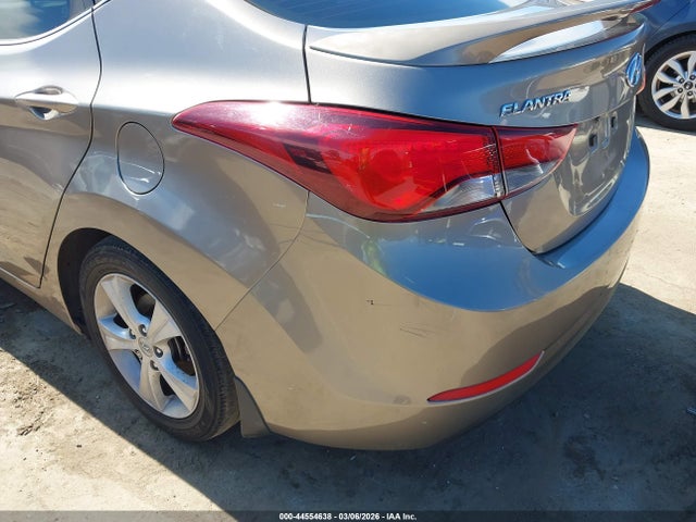 Hyundai ELANTRA Value Edition