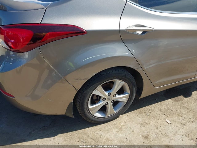 Hyundai ELANTRA Value Edition