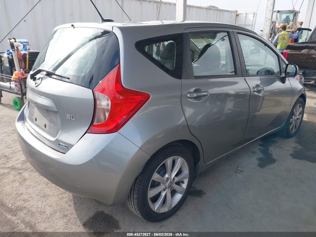 Nissan Versa Sv