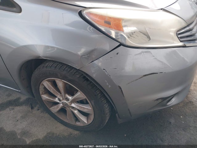 Nissan Versa Sv